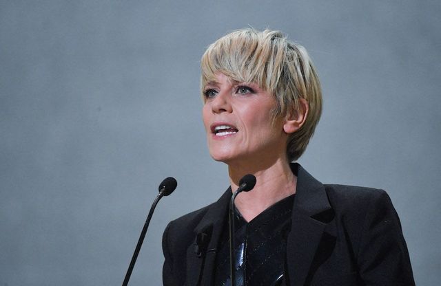 Josiane Balasko, Julie Gayet… Plus de 200 personnalités appellent à manifester contre la loi immigration